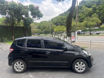 Fit 1.4 LX 2009 Preto Flex Completo