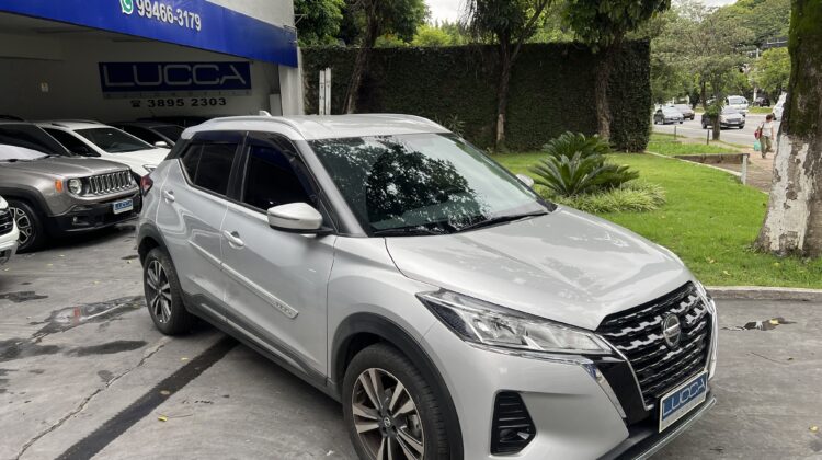 Kicks Advance 1.6 Automática CVT 2021/2022 Prata Flex Completa