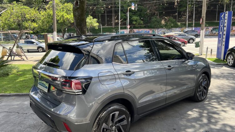 T-Cross Highline 1.4 250 TSI Automático 2024/2025 Cinza Flex Completo