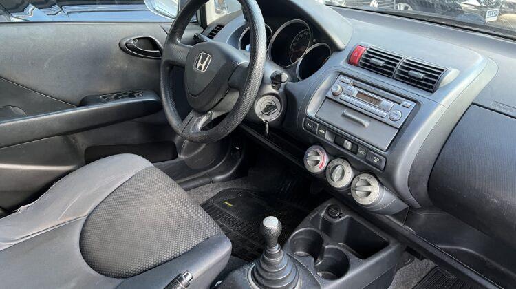 Fit 1.4 LXL 2006/2007 Prata Completo