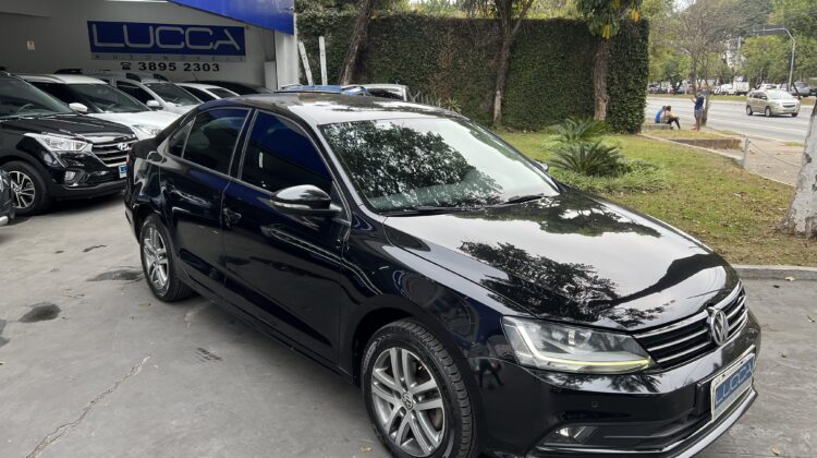 Jetta Comfortline 1.4 TSI Automático 2017 Preto Flex Completo