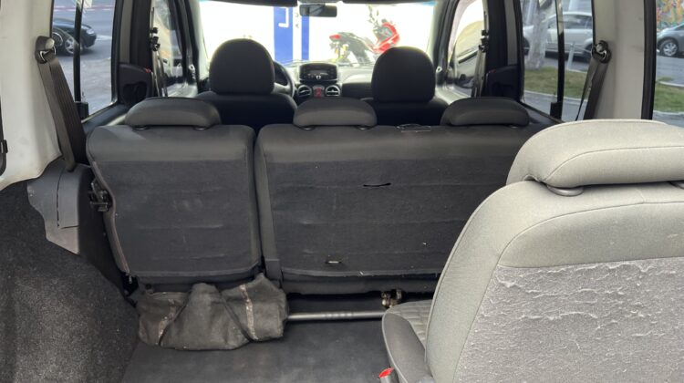 Doblo Adventure 1.8 2014 Cinza Flex Completa 6 lugares