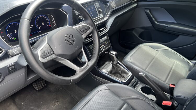 T-Cross Comfortline 1.0 200 TSI Automático 2022/2023 Cinza Flex Completo