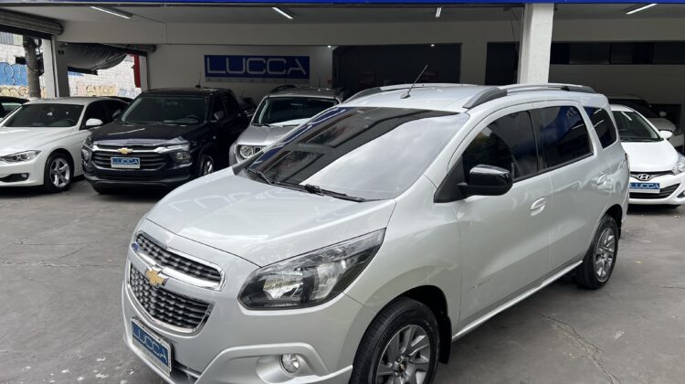 Spin Advantage 1.8 Automática 2018 Prata Flex Completa