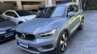 Volvo XC40 T5 2.0 Momentum Aut. 2020 cinza gasolina blindado