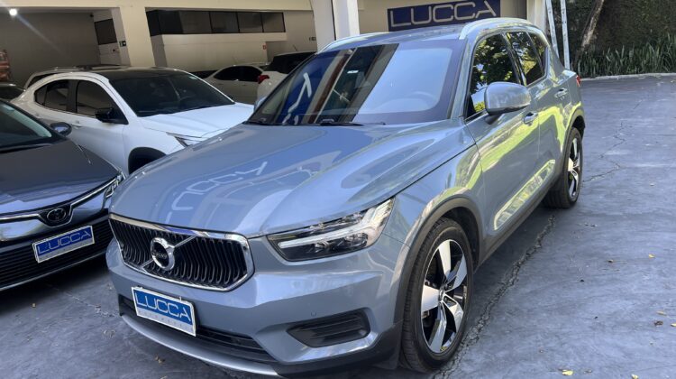 Volvo XC40 T5 2.0 Momentum Aut. 2020 cinza gasolina blindado