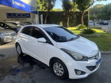 HB20 COMFORT PLUS 1.6 AUTOMÁTICO 2014 BRANCO FLEX COMPLETO