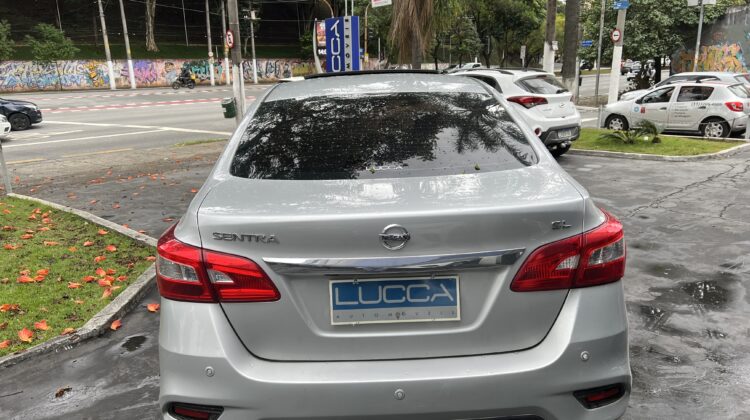 Sentra SL 2.0 Automático CVT 2018/2019 Prata Flex Top de Linha com Teto Solar
