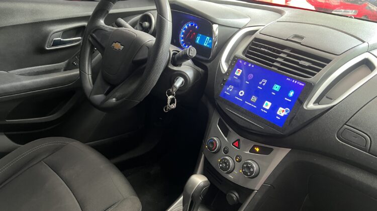 Tracker LT 1.8 Automática 2016/2016 Preto Flex Completo