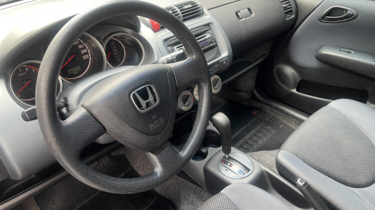 Fit LX 1.4 Automático 2007/2008 Prata Completo