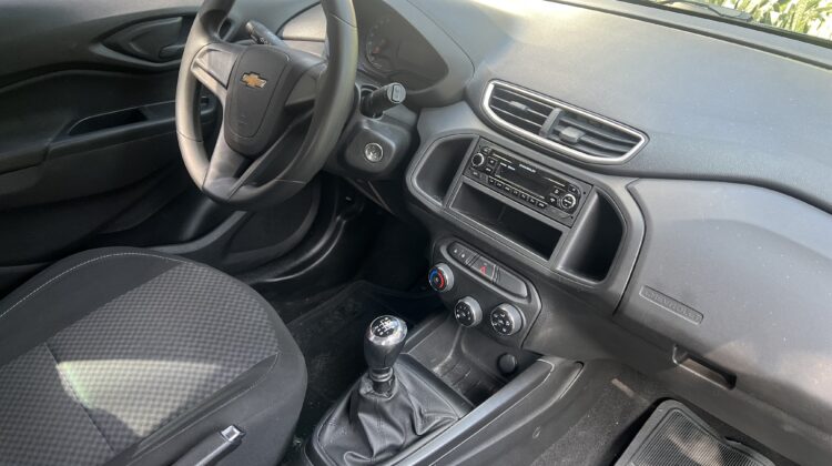 Onix 1.0 LT 2017 Cinza Flex Completo