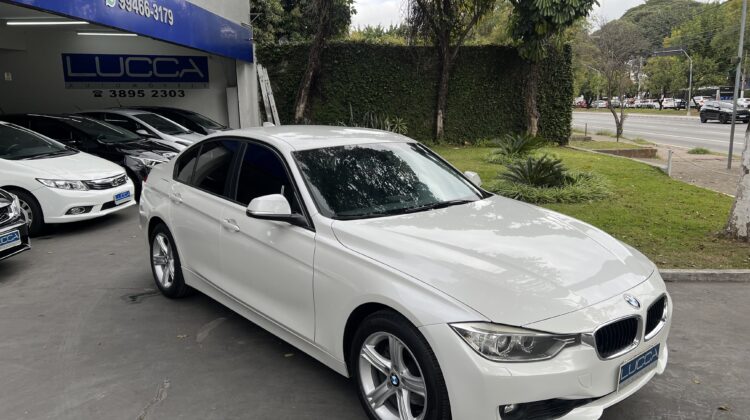 BMW 320i 2.0 Turbo Aut. 2013 Branca