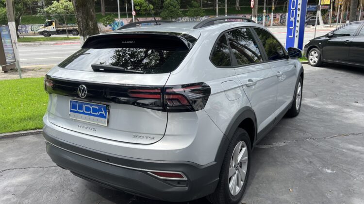 Nivus Comfortline 1.0 200 TSI Automático 2021/2021 Prata Flex Completo