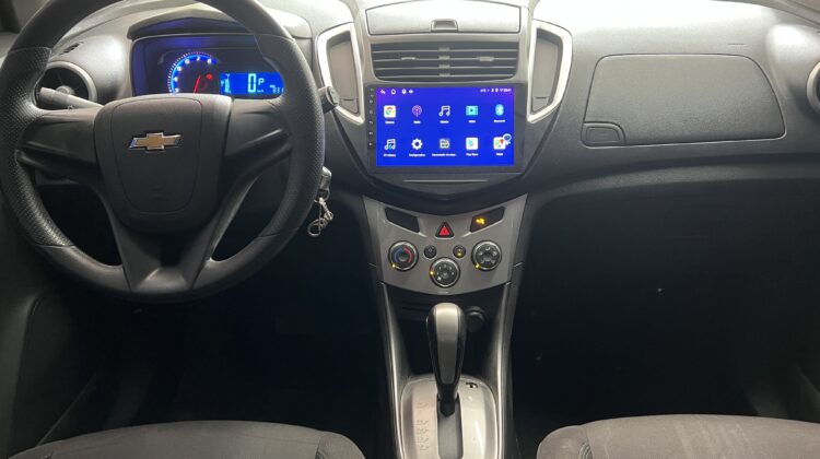 Tracker LT 1.8 Automática 2016/2016 Preto Flex Completo