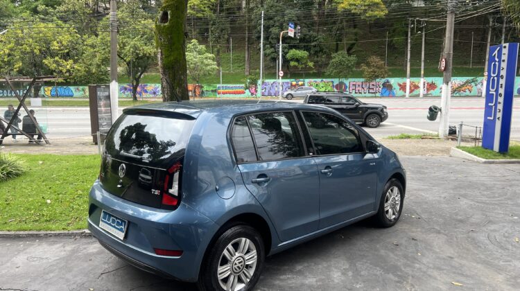 UP Move 1.0 TSI 2017/2018 Azul Flex Completo