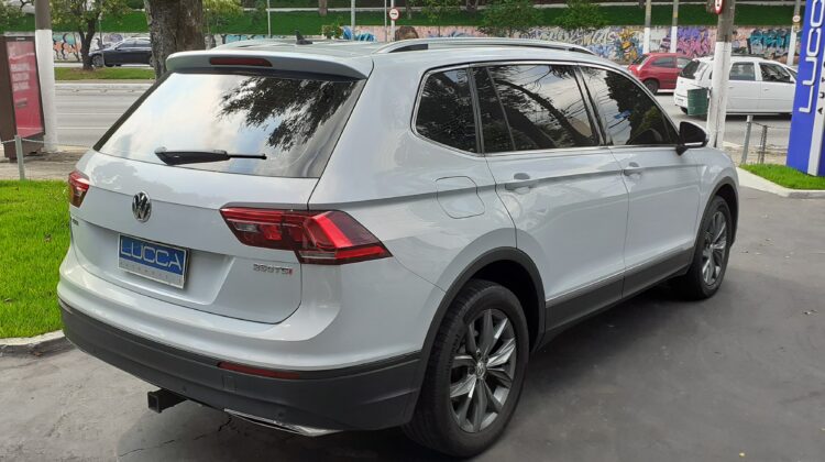 Tiguan Comfortline 1.4 Automática 2019 flex – 7 lugares + teto solar