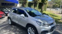Tracker Premier 1.4 Turbo Automático 2018 Prata Flex com teto solar – Top de linha