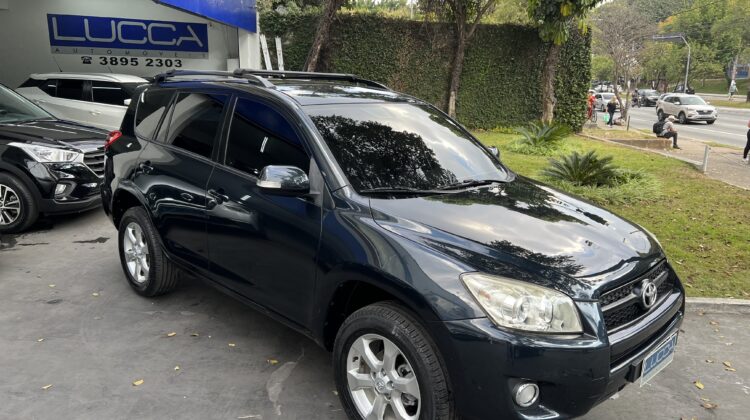 RAV4 2.4 Automática 4×2 2011 Preta Completa