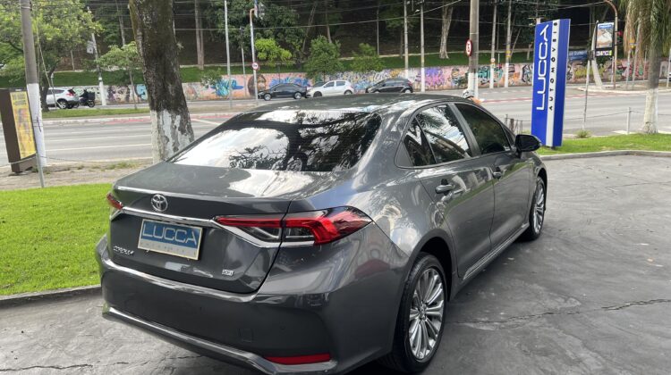 Corolla XEI 2.0 Automático 2022/2023 Cinza Flex Completo