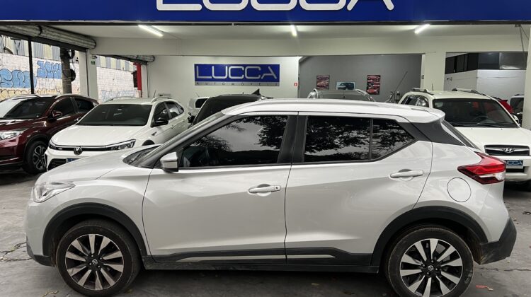 Kicks SV 1.6 Automático CVT 2019/2020 Prata Flex Completo