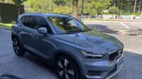 Volvo XC40 T5 2.0 Momentum Aut. 2020 cinza gasolina blindado