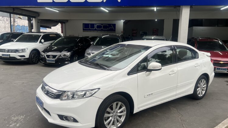 Civic LXS 1.8 2014 Branco Flex Completo