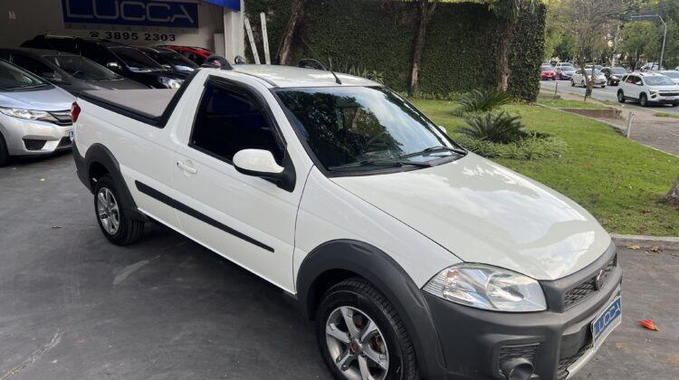 Strada Hard Working 1.4 Cabine Simples 2018 Branca Flex Completa