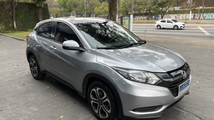 HR-V LX 1.8 Automática CVT 2017 Prata Flex Completa