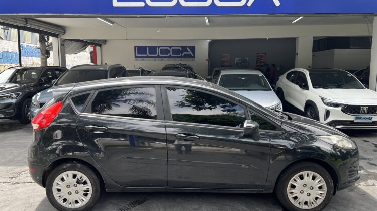 Fiesta 1.5 S 2013/2014 Preto Flex Completo