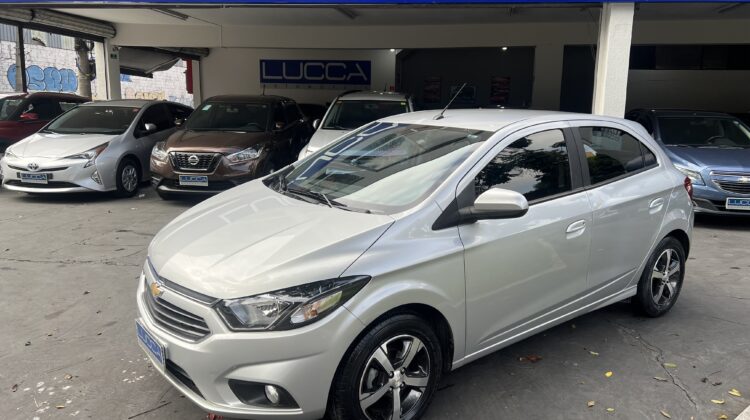 Onix LTZ 1.4 Automático 2018 Prata Flex Completo