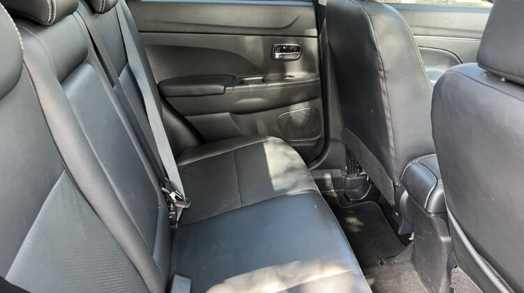 ASX 2.0 AWD Automático CVT 2014/2015 Cinza com teto panorâmico