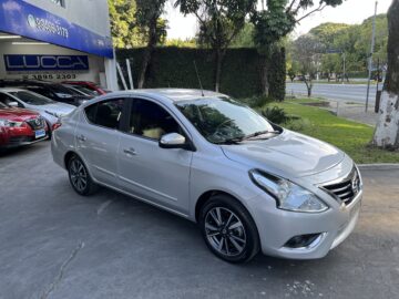 Versa Unique SL 1.6 Automático CVT 2018 Prata Flex – Top de Linha