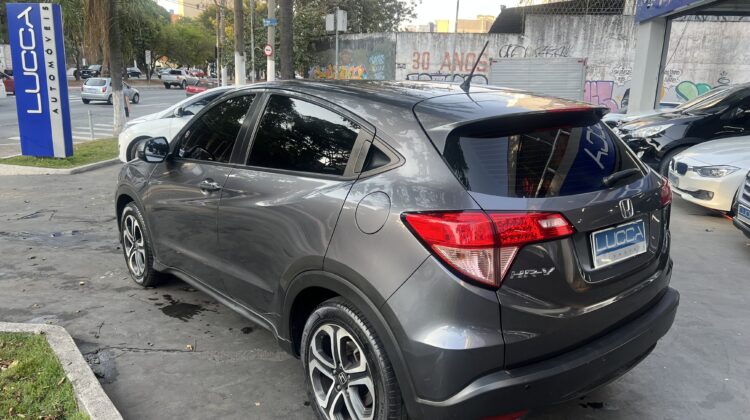 HR-V LX 1.8 Automático CVT 2017 Cinza Flex Completo