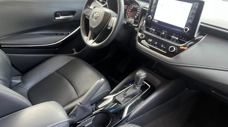 Corolla XEI 2.0 Automático 2022/2023 Cinza Flex Completo