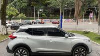 Kicks SV 1.6 Automático CVT 2019/2020 Prata Flex Completo