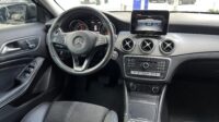 Mercedes-Benz GLA 200 Night 1.6 CGI Aut. 2018/2019 Preta Flex Completa