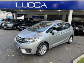 Fit LX 1.5 Automático CVT 2016 Prata Flex Completo