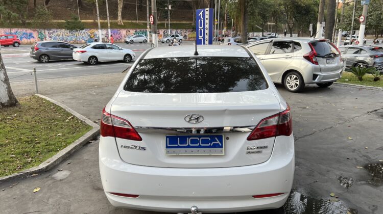 HB20S Premium 1.6 Automático 2015 Branco Flex – Top de Linha
