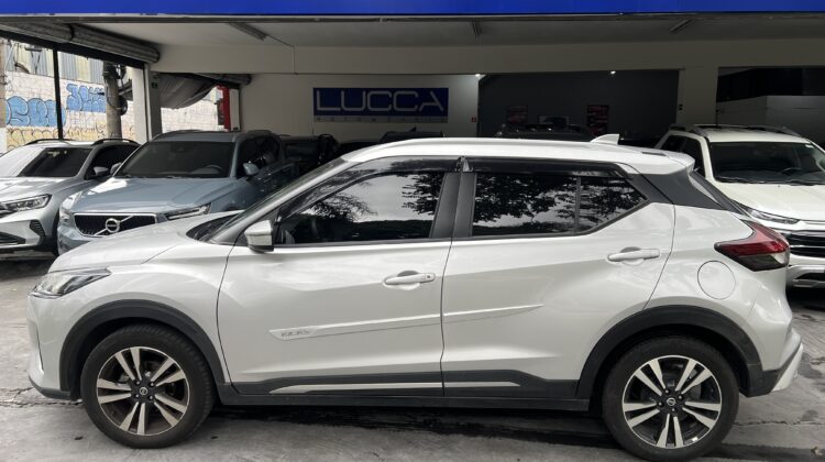 Kicks Advance 1.6 Automática CVT 2021/2022 Prata Flex Completa