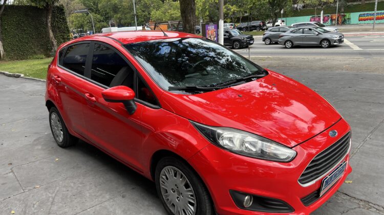 New Fiesta 1.5 S 2013/2014 Vermelho Flex Completo