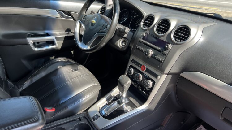 Captiva 3.0 V6 AWD Sport Automática 2012 Preta com teto solar – Blindada III-A