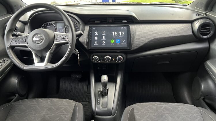 Kicks Active 1.6 Automático CVT 2021 Marrom Flex Completo