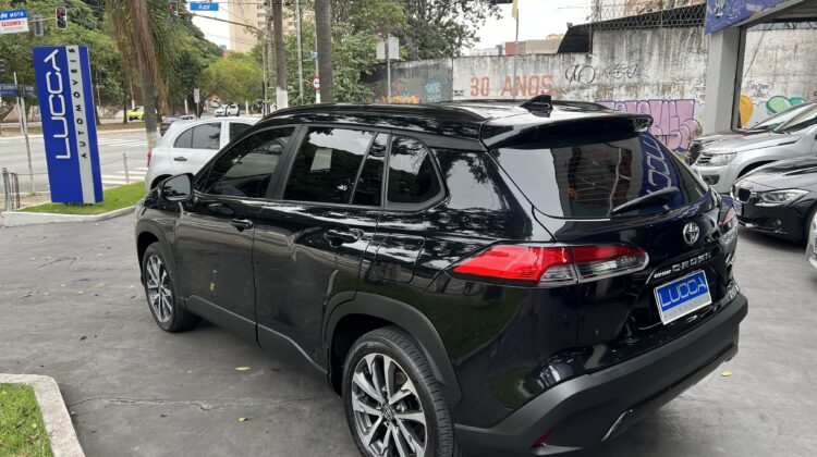 Corolla Cross XRE 2.0 Automático CVT 2022 Preto Flex Completo