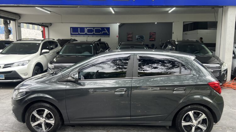 Onix LTZ 1.4 Automático 2017/2018 Preto Flex Completo