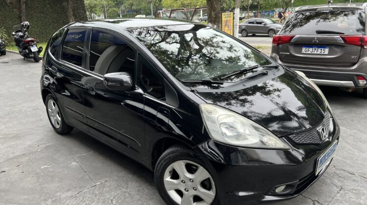 Fit 1.4 LX 2009 Preto Flex Completo