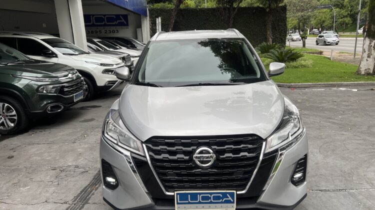 Kicks Advance 1.6 Automática CVT 2021/2022 Prata Flex Completa