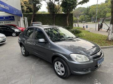 Prisma 1.4 LT 2012 Cinza Flex