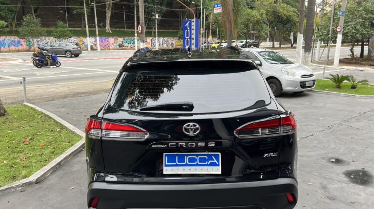 Corolla Cross XRE 2.0 Automático 2022 Preto Flex Completo