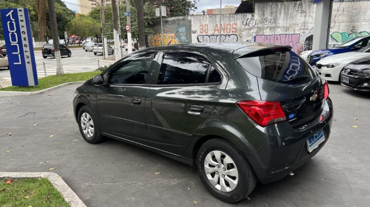 Onix 1.0 LT 2017 Cinza Flex Completo