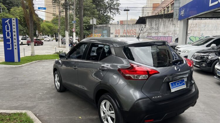 Kicks S 1.6 Automático CVT 2019 Cinza Flex Completo